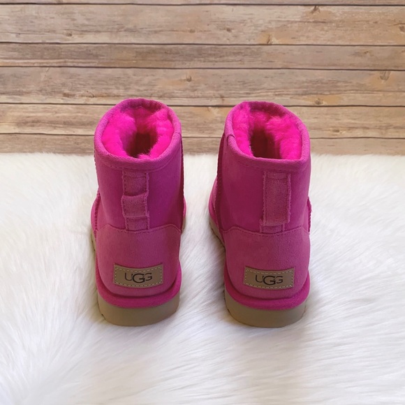 UGG Classic Mini II Rock Rose Boots UGG Classic Mini II Rock Rose Boots